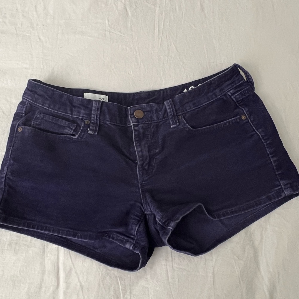 GAP purple corduroy shorts